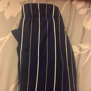 Forever 21‎ Navy and White pinstripe palazzo pants